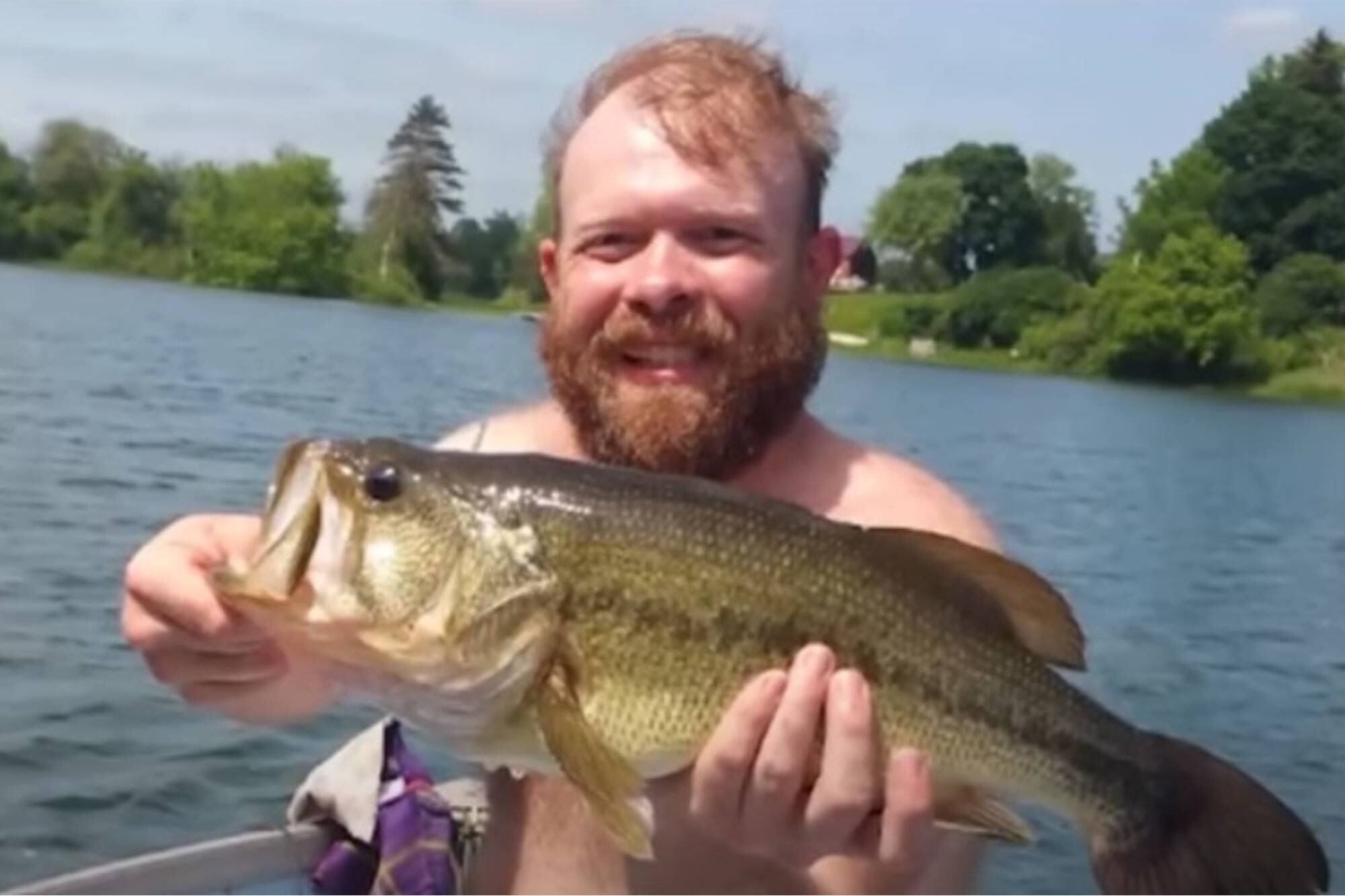 Pelkey amaba la pesca y su clon digital, también