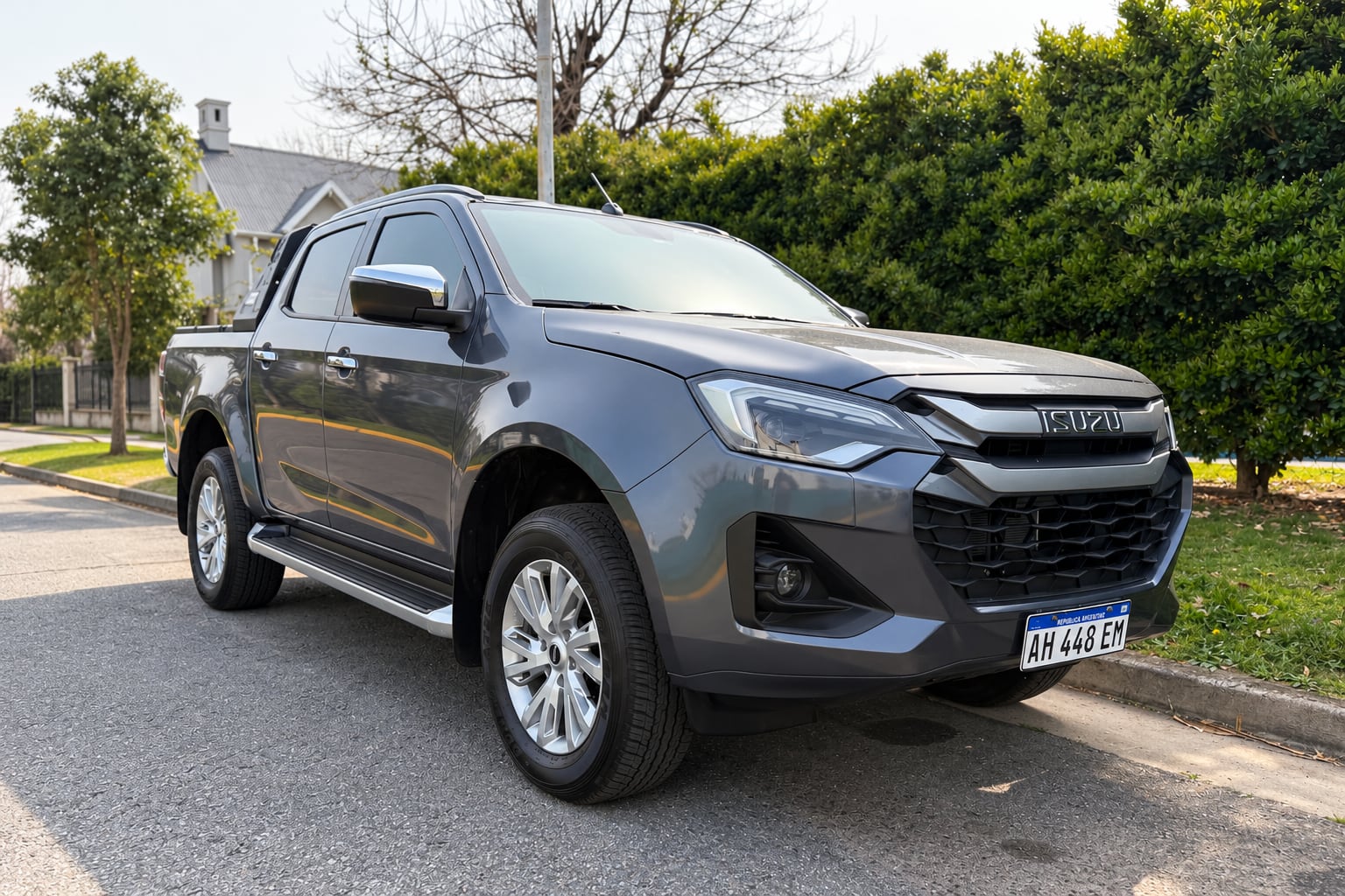 Así anda la pickup japonesa que vendió más de cinco millones de unidades en el mundo