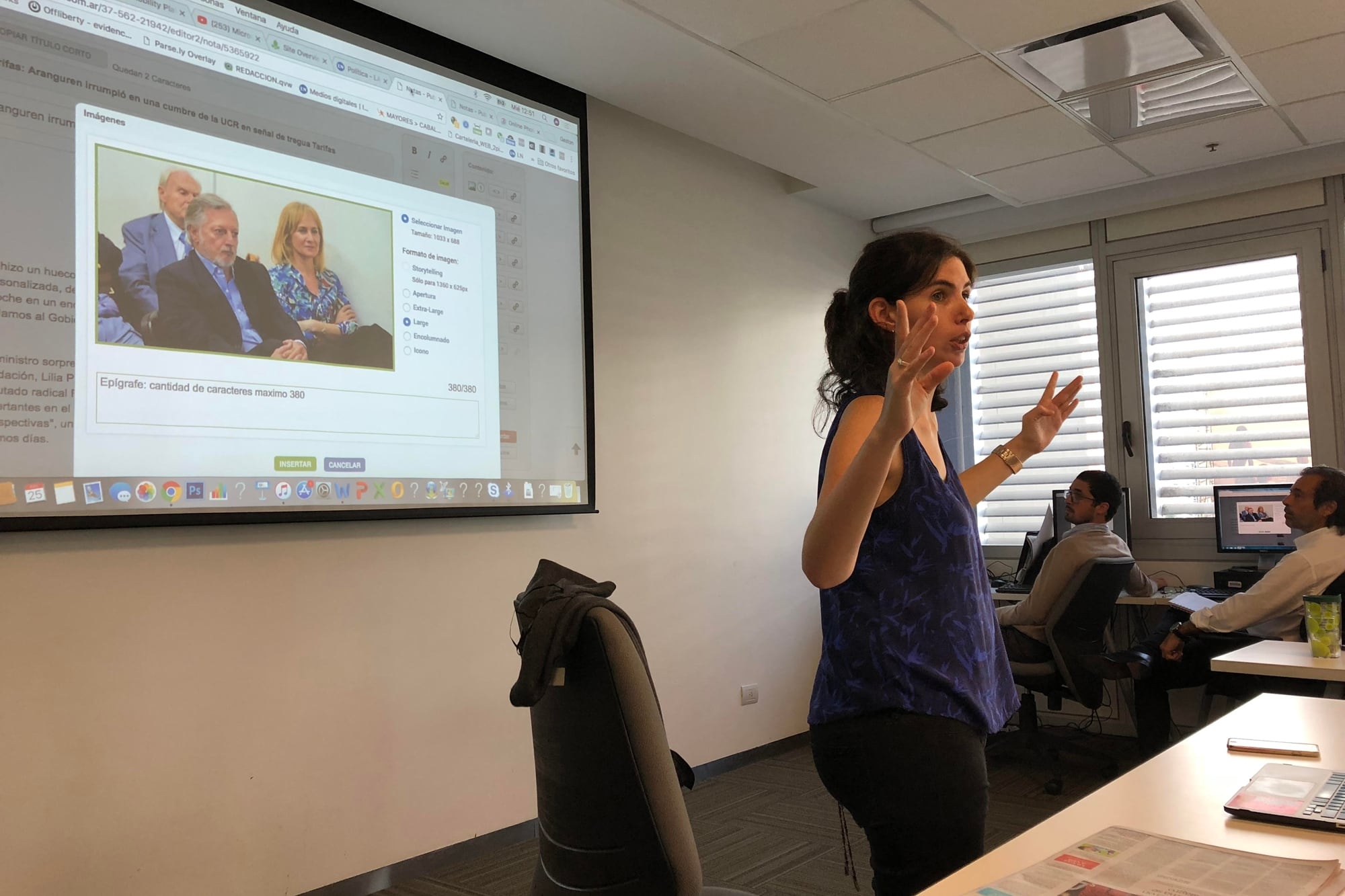 Julieta Nassau, editora de la sección Mundo de LA NACION y docente de la Maestría