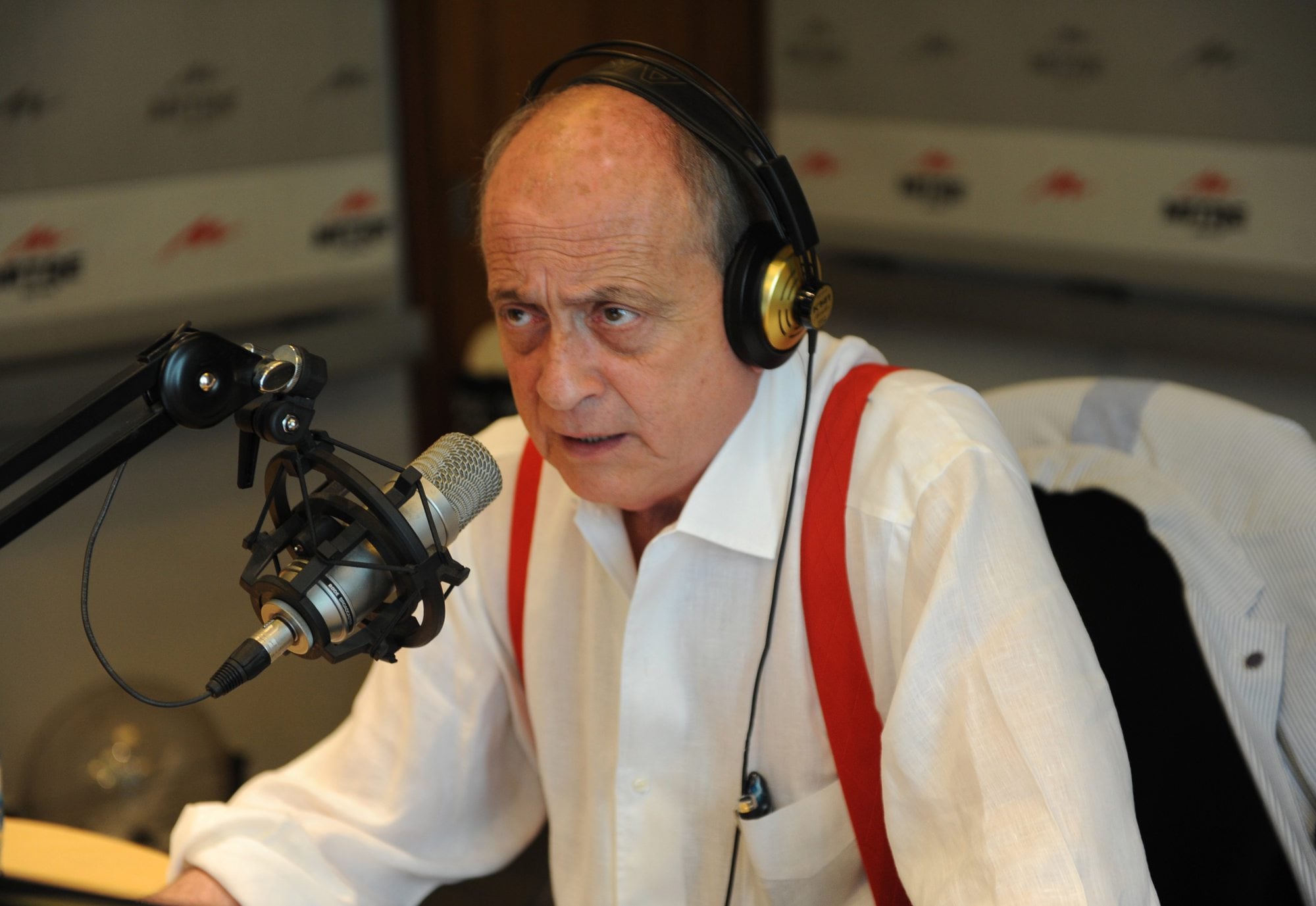 Gelblung tuvo también una prolífica carrera en la radio