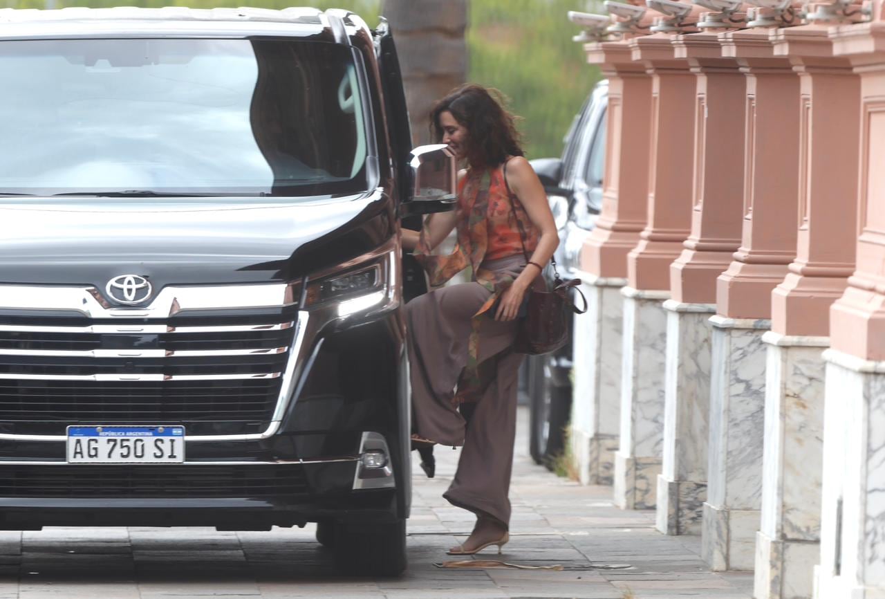 El Gobierno en modo vacaciones, pero con ministros activos