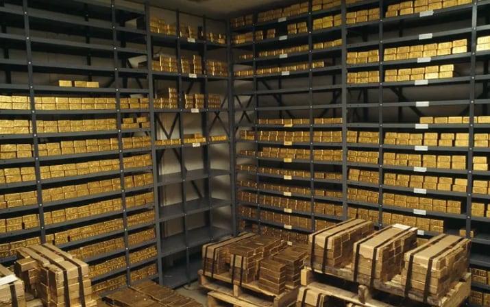 Muchos se preguntan las diferencias con el oro (Foto: BBC)