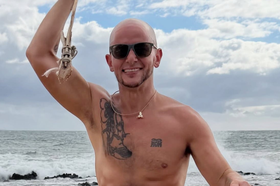 Kirill Basin, candidato demócrata al Congreso de Estados Unidos, protagonizó un violento altercado en una playa de Hawái y terminó noqueado de un golpe