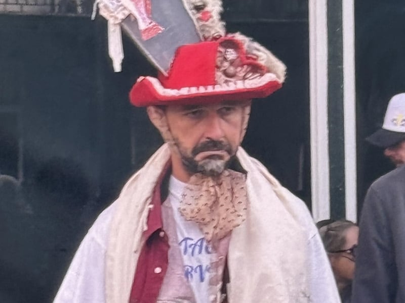 El actor Shia LaBeouf fue arrestado en estado de ebriedad, luego de causar disturbios en un bar de Nueva Orleans