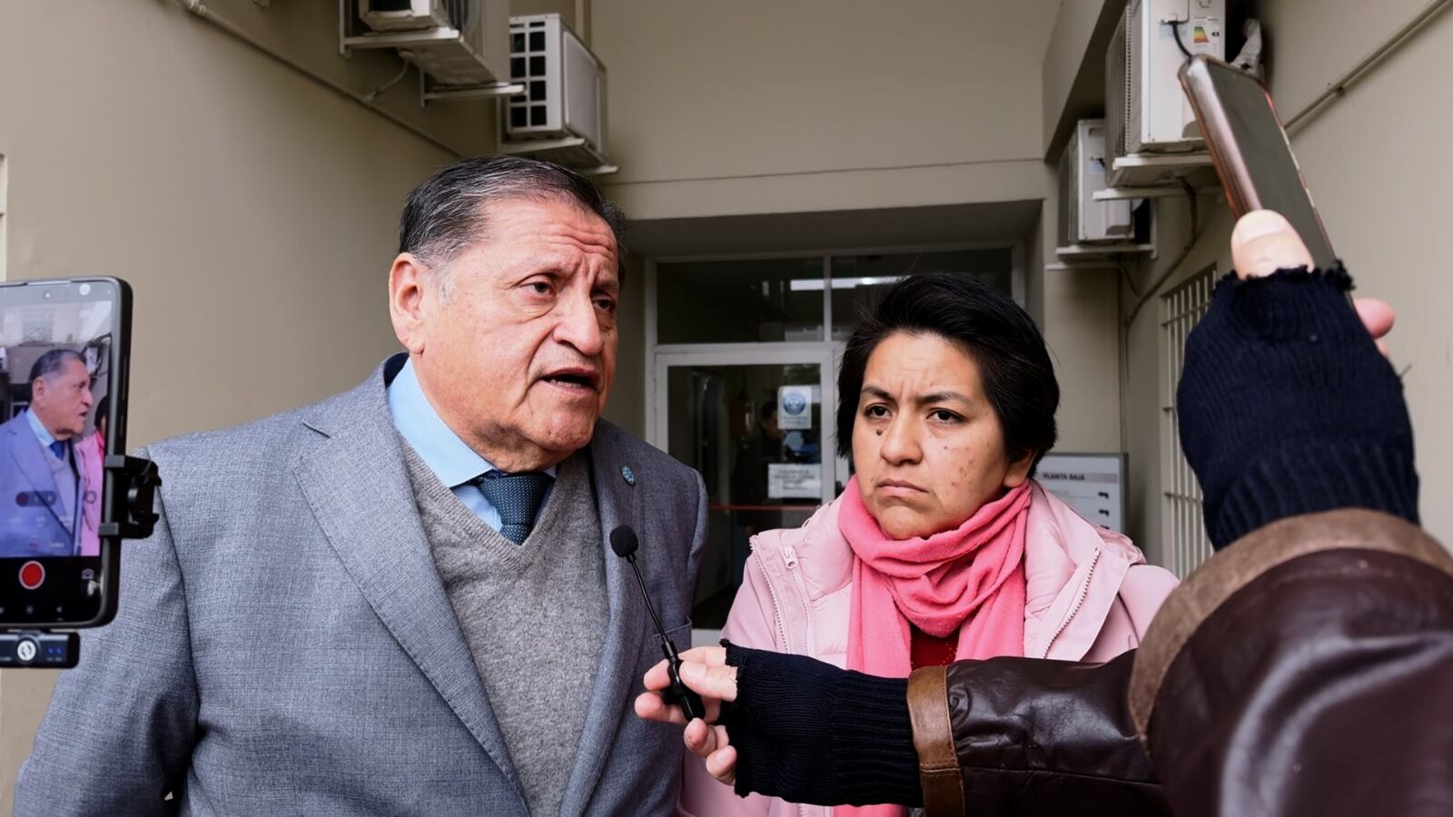 Crimen de las turistas francesas en Salta: tras el escándalo, la esposa de Santos Clemente Vera finalmente aceptó hacerse el hisopado para un ADN