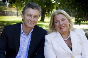 Macri se reunió con Carrió y analizó la estrategia oficialista