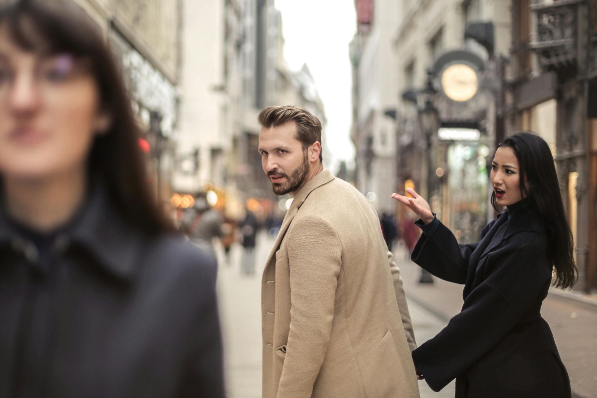 Las miradas en la calle expresan mucho (Foto: Archivo)