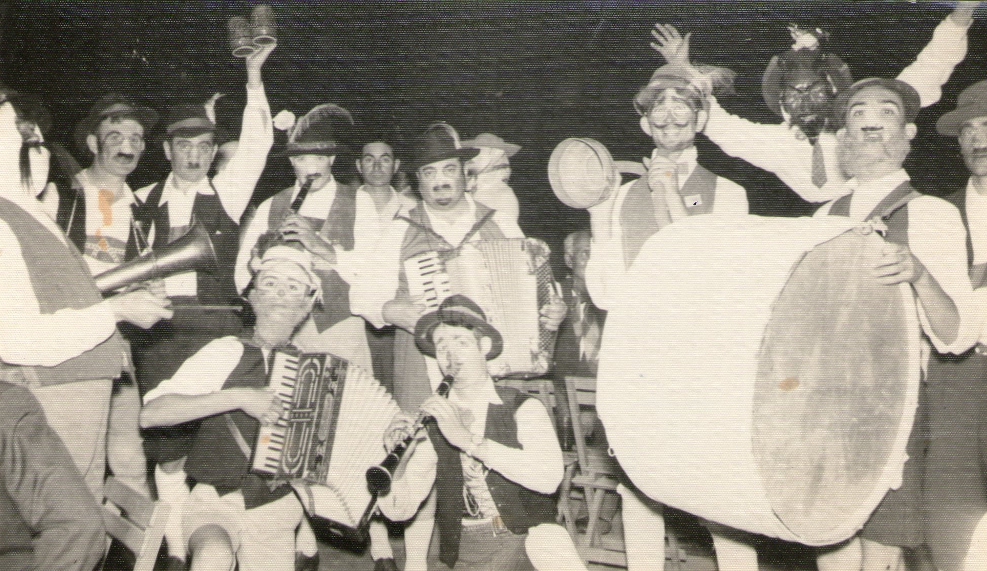 El carnaval de 1960 en San Jerónimo Norte: allí se gestó la Zillertel Orchester.