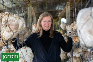 La científica que tuvo una idea brillante y podría terminar con el plástico sin que te des cuenta