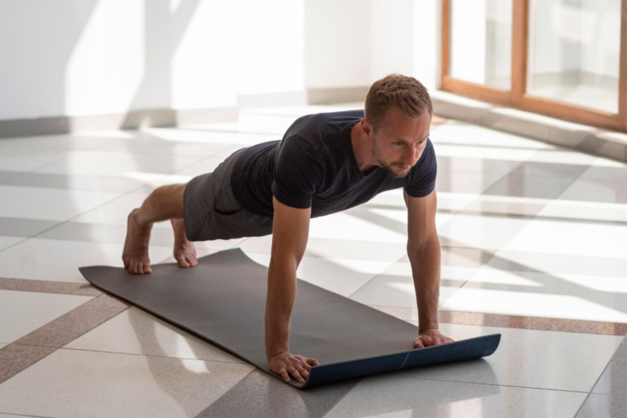 Qué revela sobre tu salud poder hacer 50 flexiones seguidas, según expertos