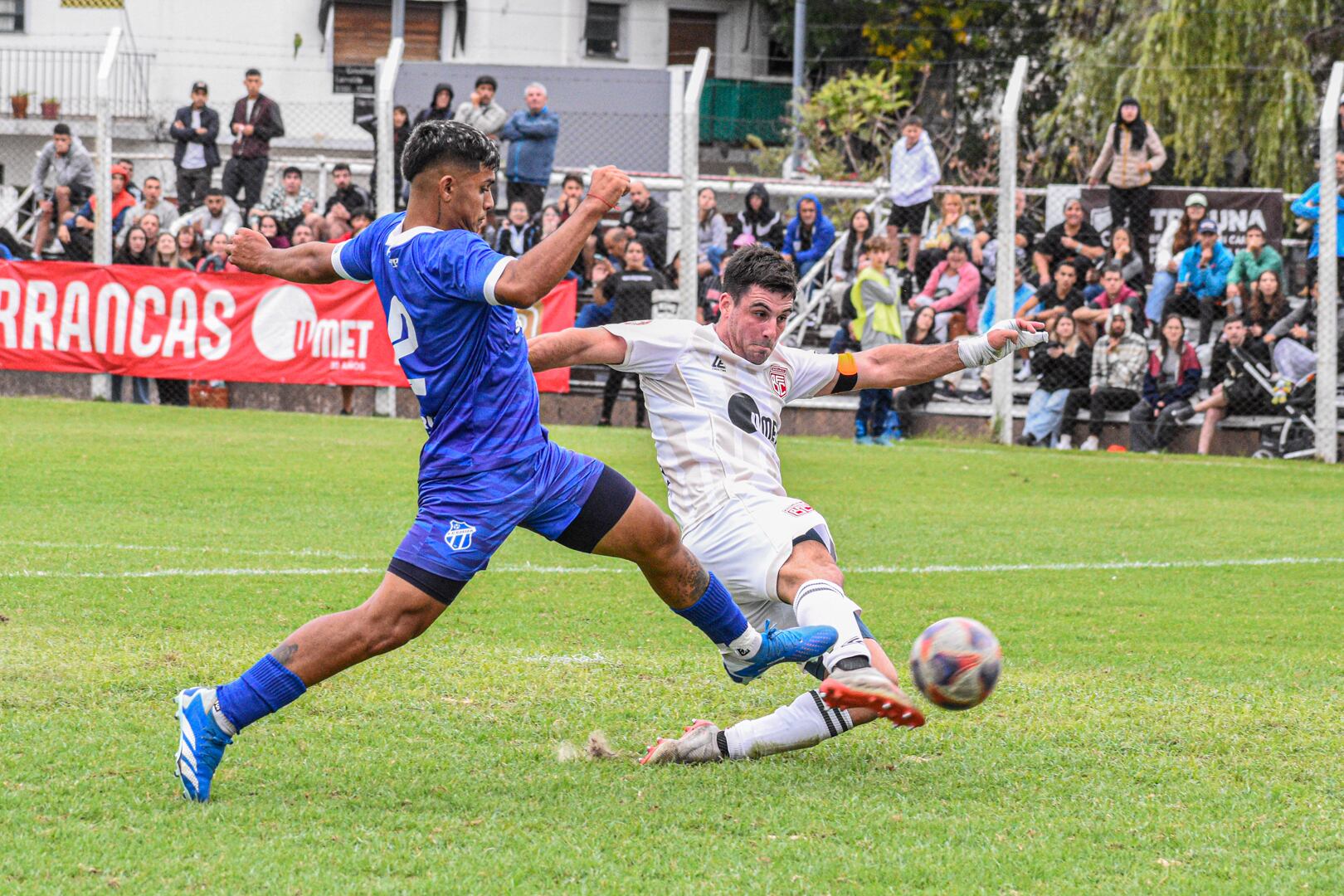 El partido entre Barrancas UMET vs. FC Ezeiza