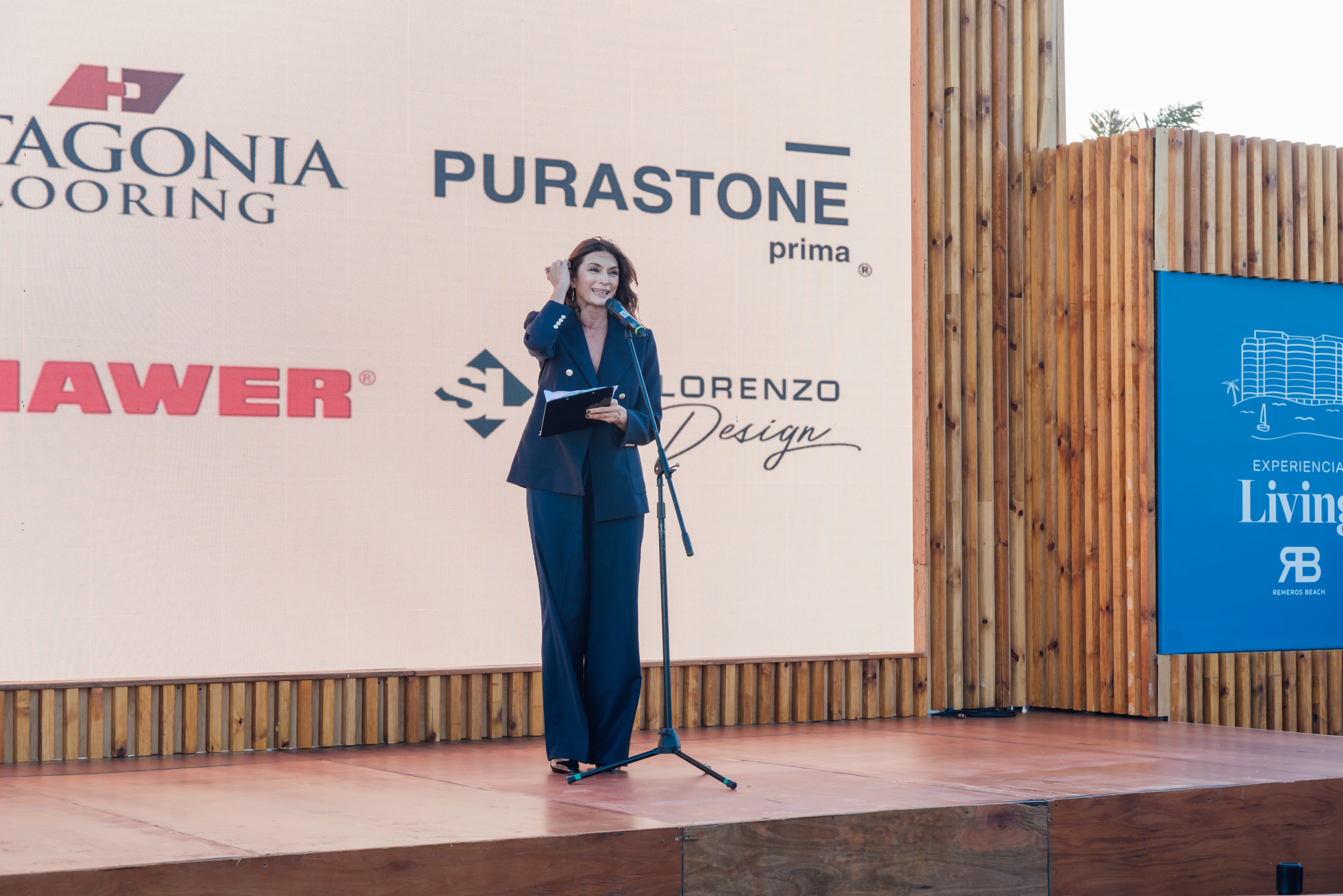 Mirá las fotos de la inauguración de Experiencia Living en Remeros Beach 19 Mariana Arias fue la maestra de ceremonias de la inauguración