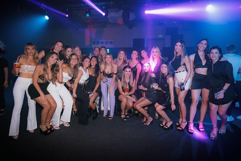 Cervantes aseguró que no se elimina a nadie del grupo, sino que las que se van lo hacen por cuenta propia (Foto: Instagram @antonelaroccuzzo)
