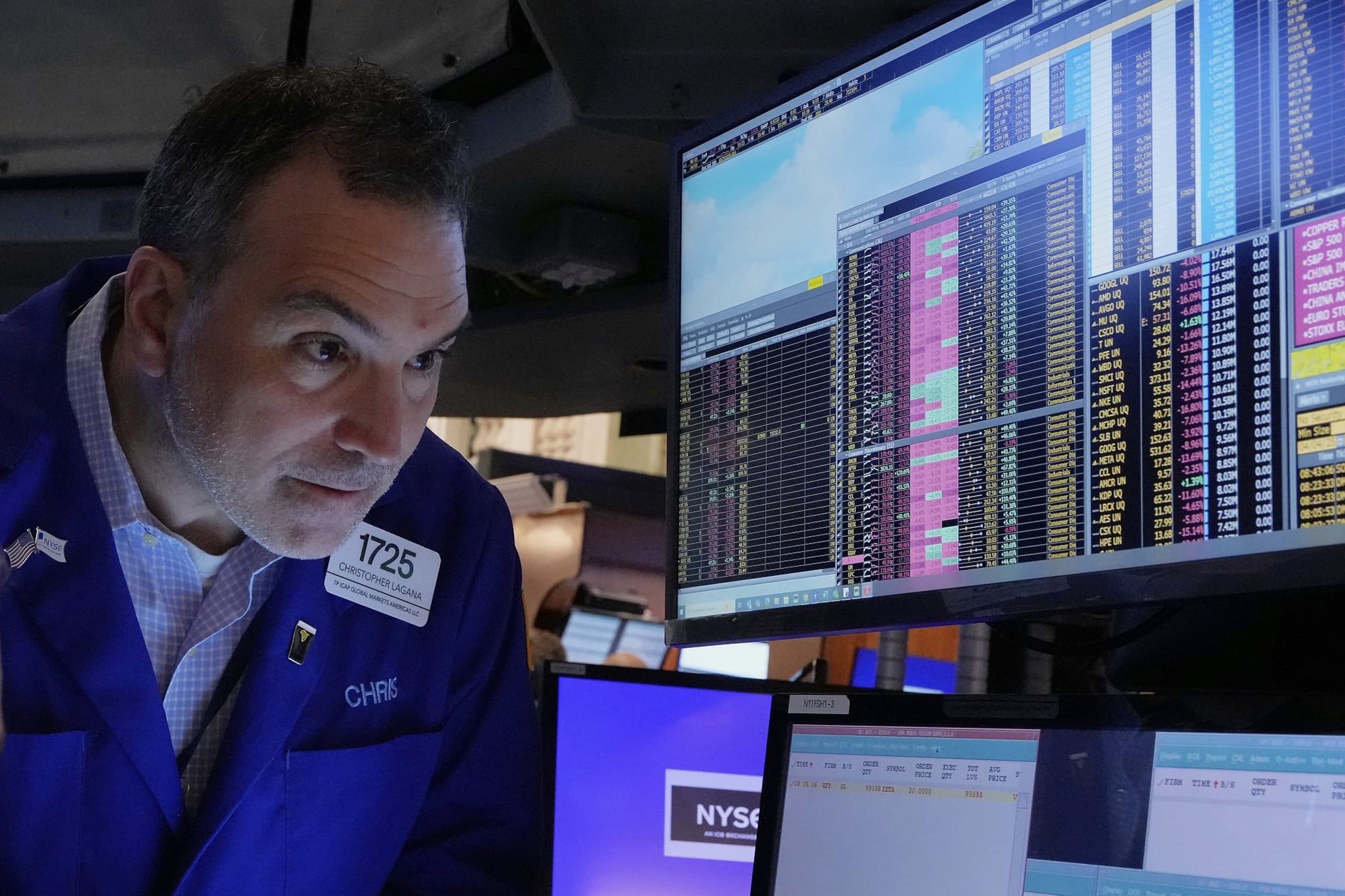 A pesar de que los bonos soberanos operan en negativo, el riesgo país sigue debajo de los 500 puntos básicos