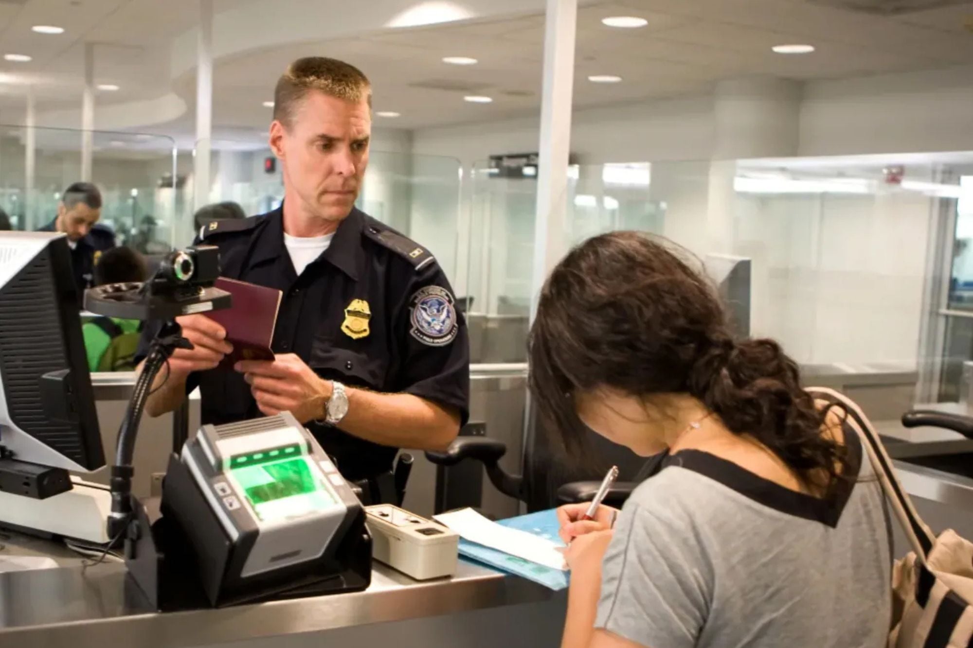 El cargamento de US$190.000 no declarado que la CBP incautó en un aeropuerto a 40 minutos de la Casa Blanca