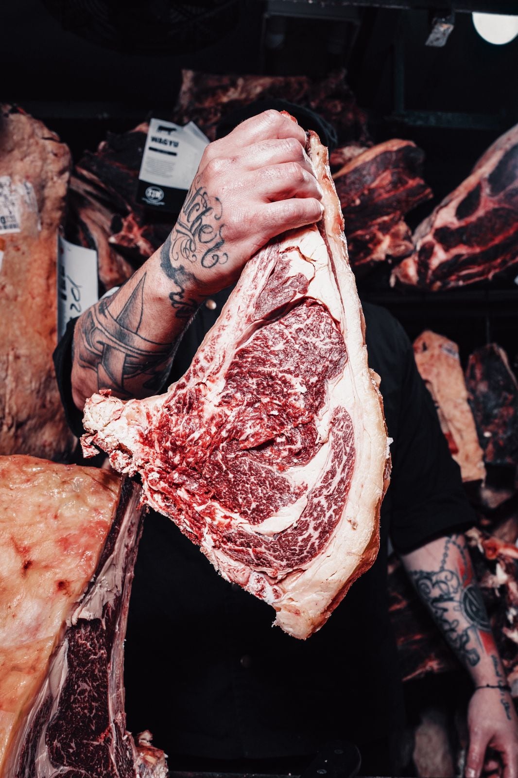 Abre solo los sábados, le compran chefs premiados y rescató el sabor perdido en la carne que comía su abuelo en España 13 Abre solo los sábados, le compran chefs premiados y rescató el sabor perdido en la carne que comía su abuelo en España imagen-12