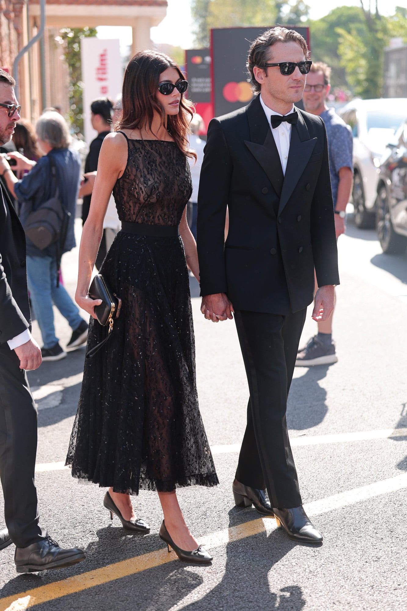 Lewis Pullman está en pareja con la modelo Kaia Gerber