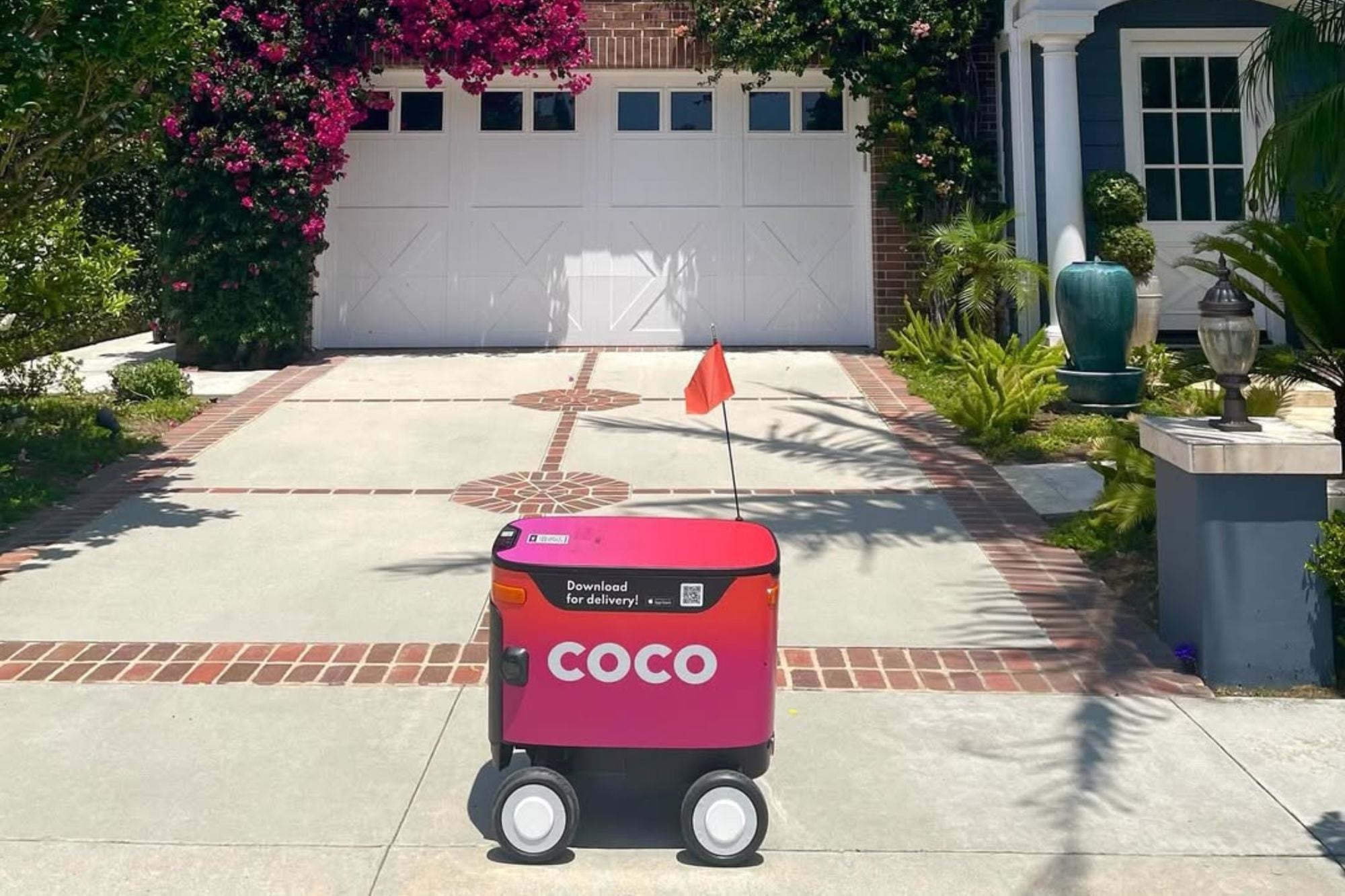 La empresa cuenta con aproximadamente 1.000 robots, la mayoría desplegados en Los Ángeles. Foto: @coco.robot.