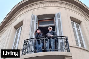 una clásica esquina en Almagro se convirtió en cuatro viviendas llenas de luz y encanto