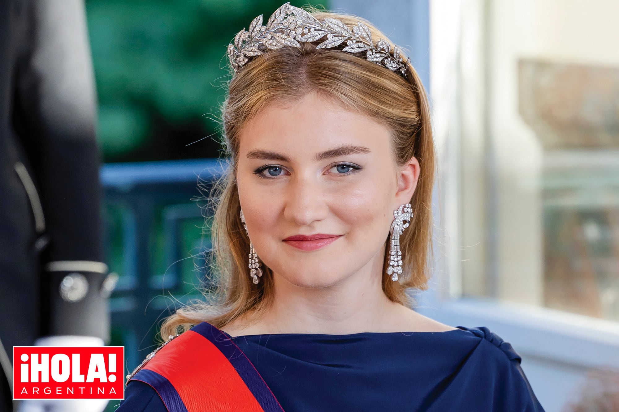 Tiene 24 años. Futura reina europea, debutó en un banquete de Estado y deslumbró con una tiara con 631 diamantes
