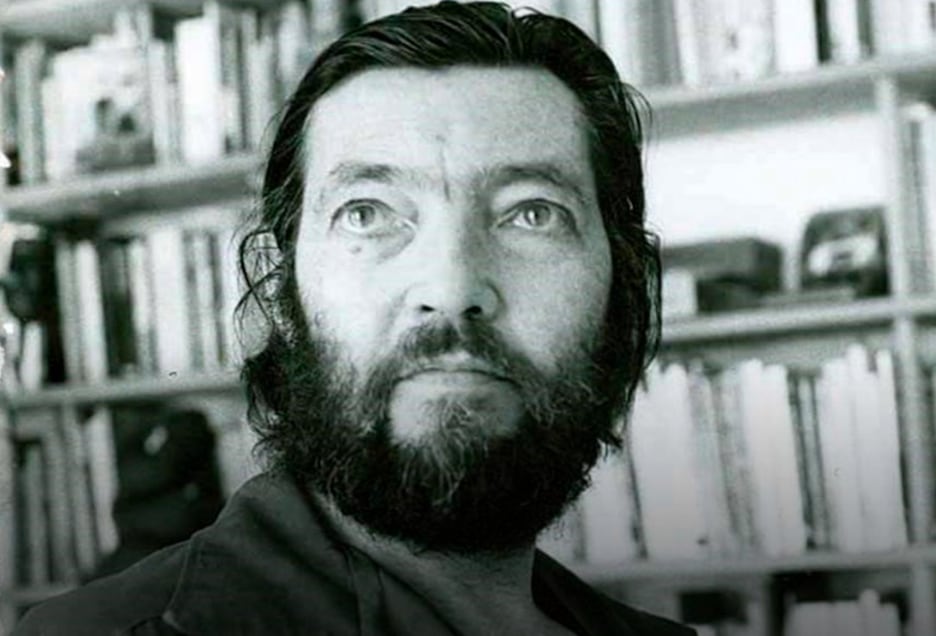 La Frase de Cortázar Sobre Encontrarse Resuena en la Era Digital
