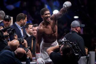 Anthony Joshua peleó con la cabeza, venció a Andy Ruiz y es otra vez campeón