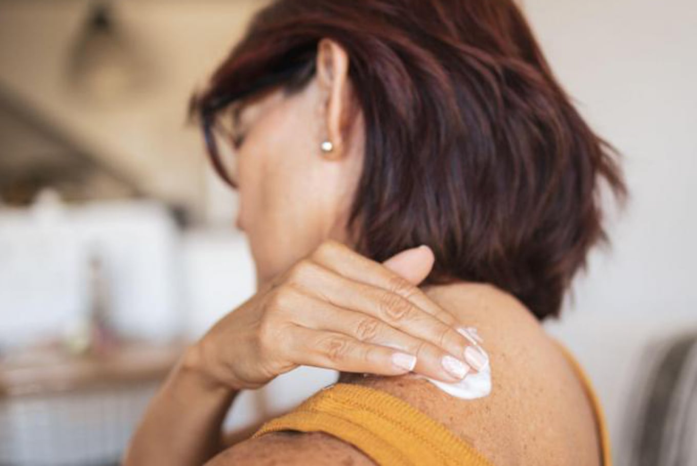 La terapia de reemplazo hormonal viene en muchas formas y tamaños, desde píldoras y parches hasta geles y anillos