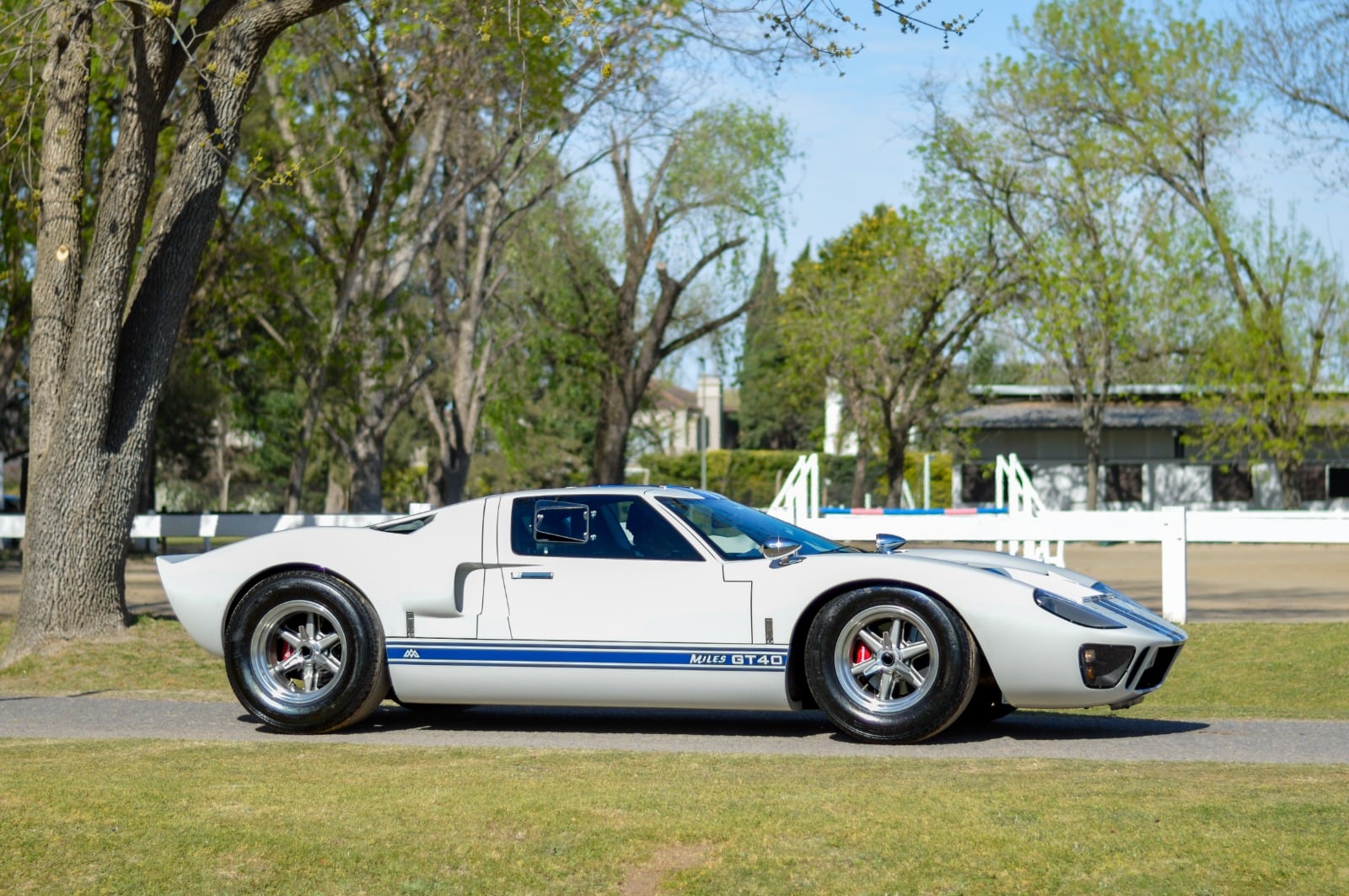 Ford GT40