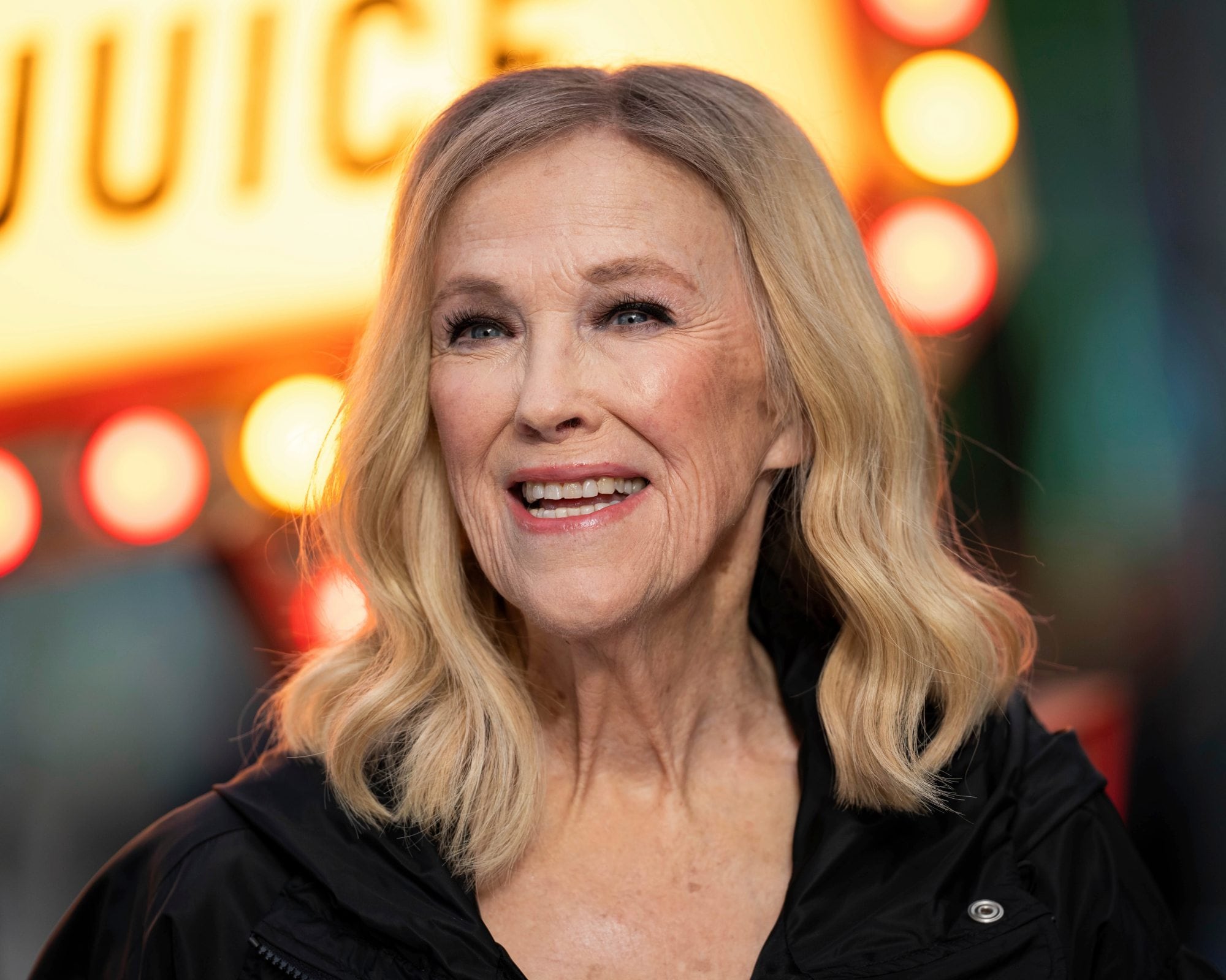 Revelan las causas de muerte de Catherine O’Hara, actriz de Mi Pobre Angelito