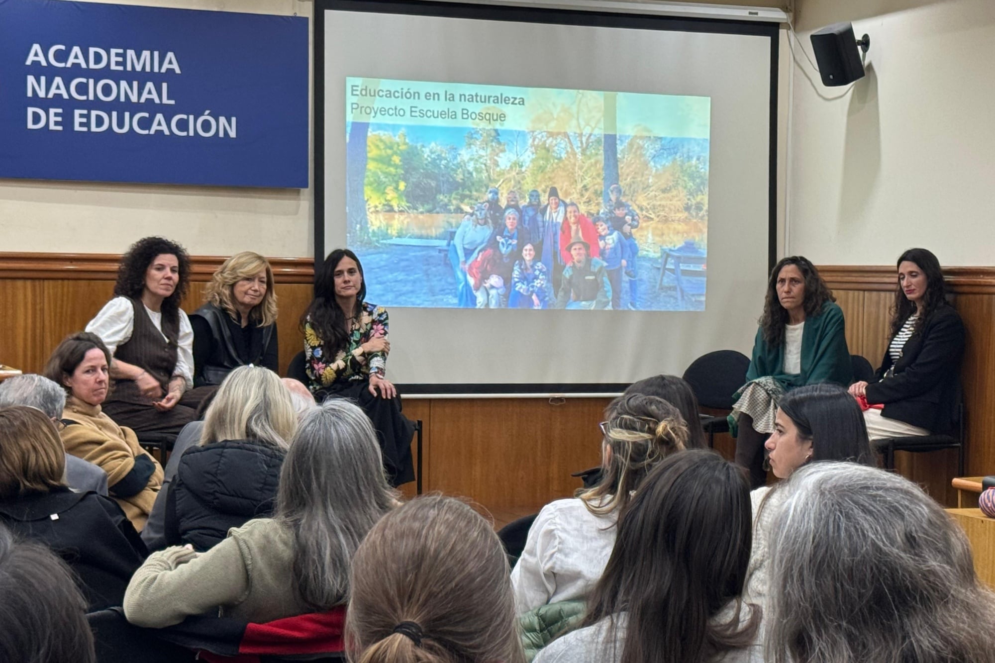 También se presentaron modelos educativos alternativos