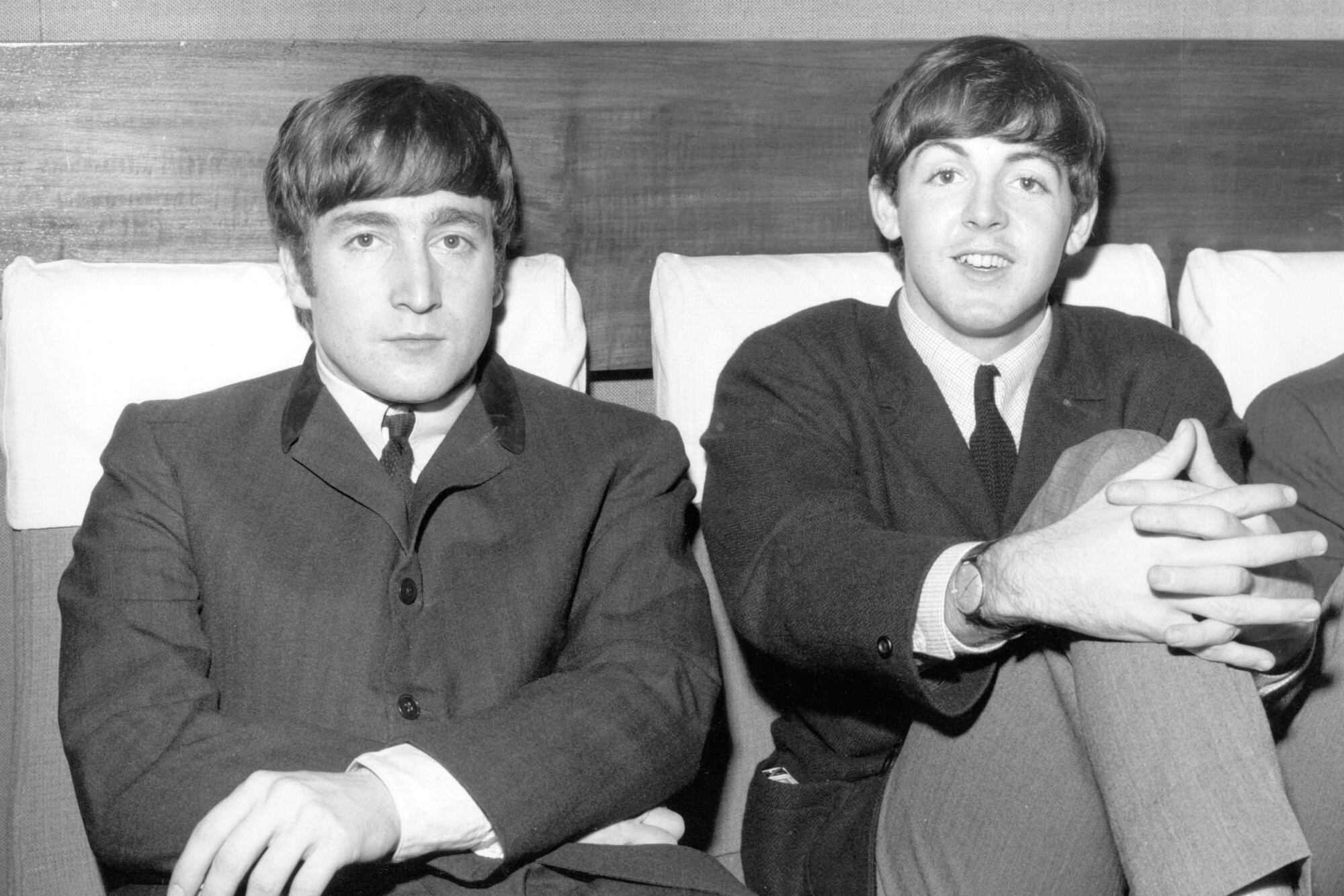 John Lennon y Paul McCartney, en 1963. 