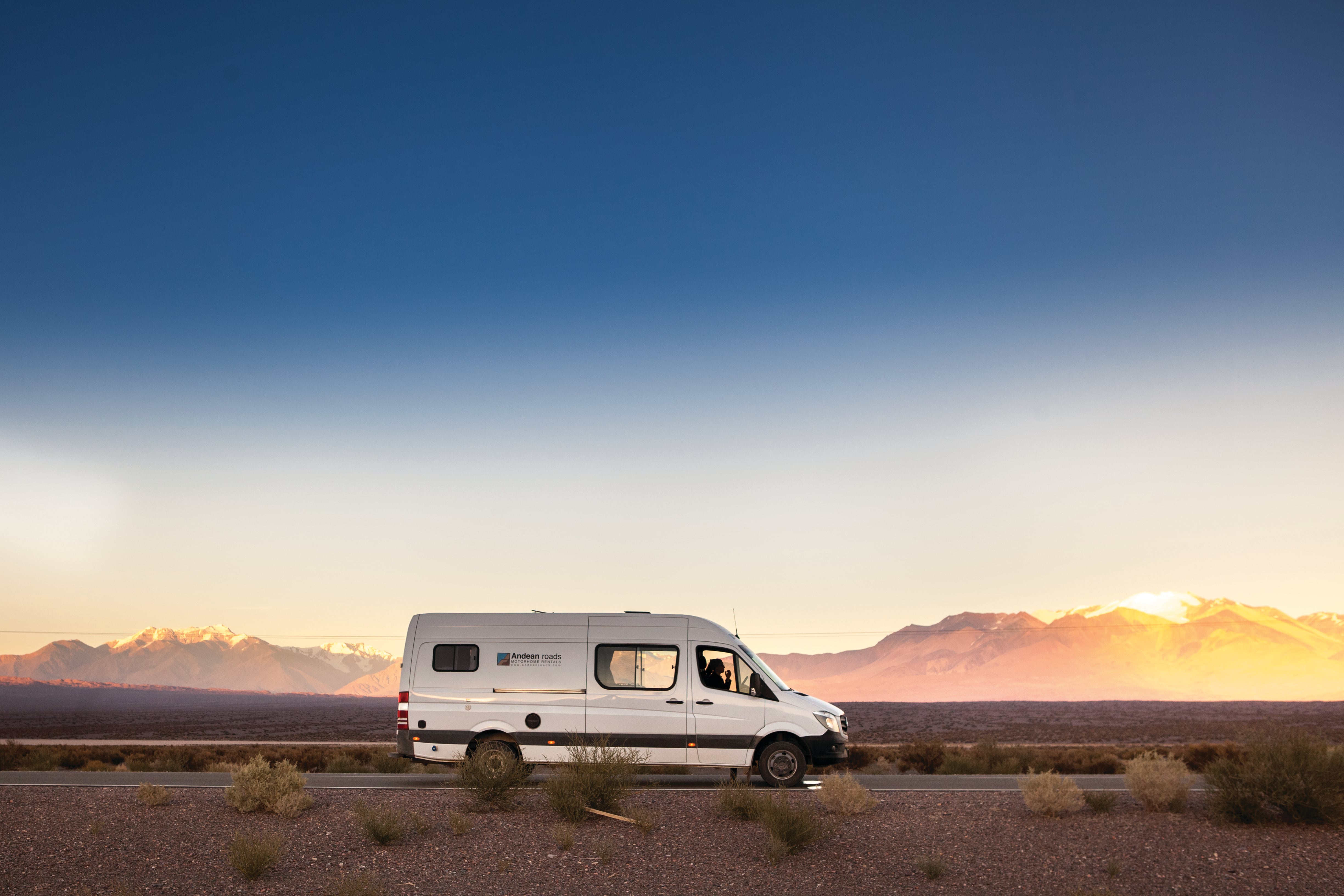 A mayor cantidad de jornadas contratadas, el valor diario baja