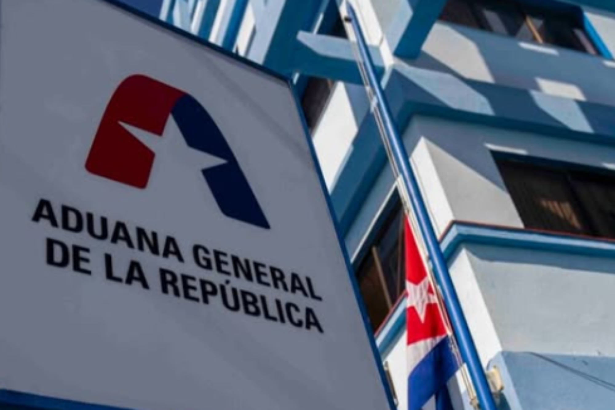 Ya entró en vigor la nueva ley de aduana en Cuba con controles más estrictos: qué cambia para viajeros de Miami