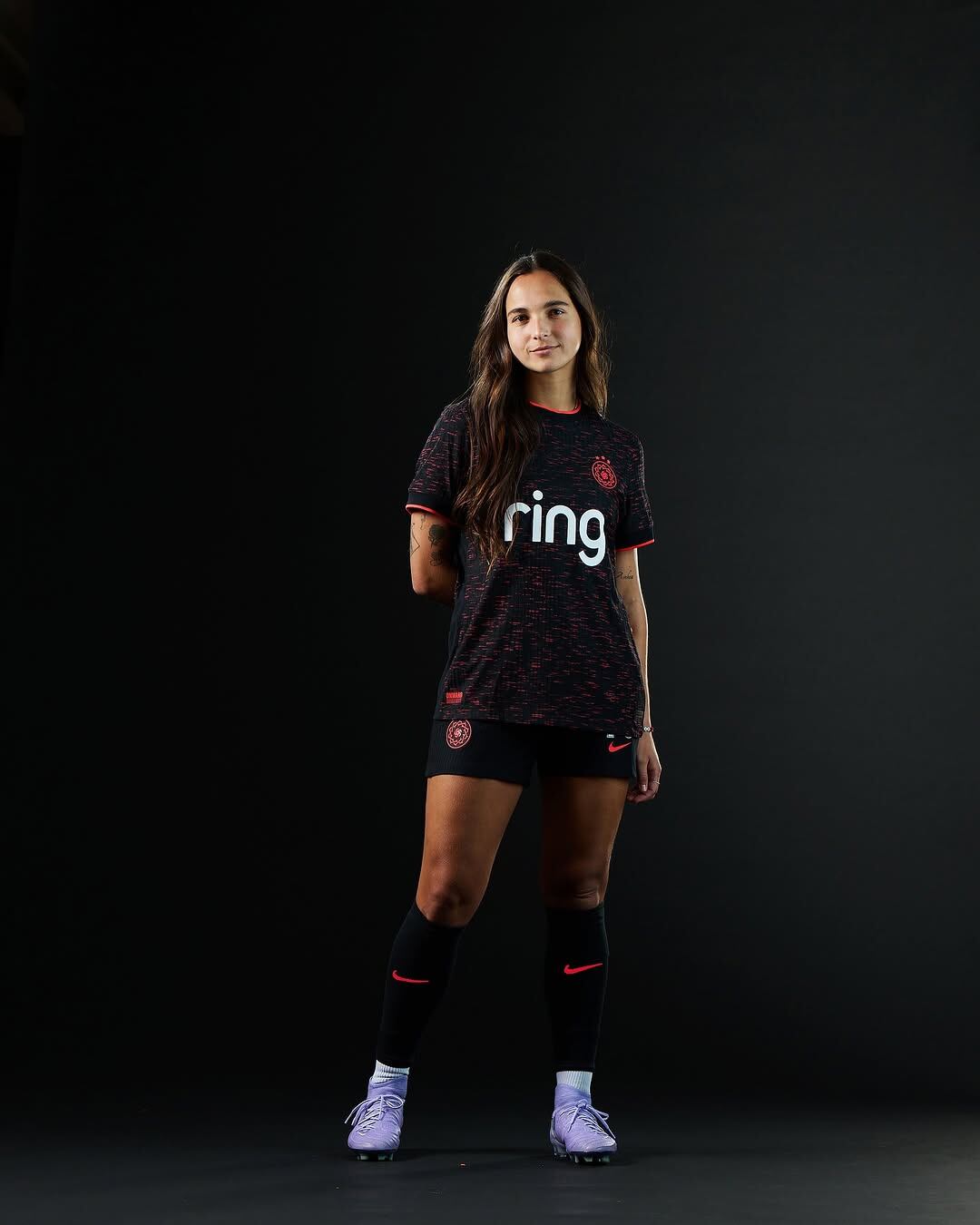 Deyna Castellanos enfrenta los desafíos migratorios que afectan su vínculo con la selección venezolana