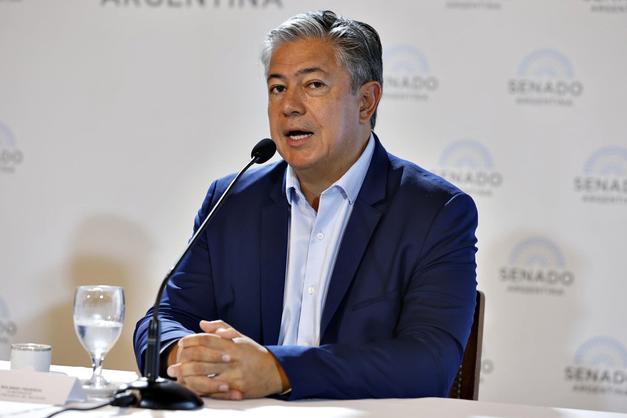 El gobernador de Neuquén Rolando Figueroa presentó un proyecto para impulsar un peaje en la ruta a Vaca Muerta