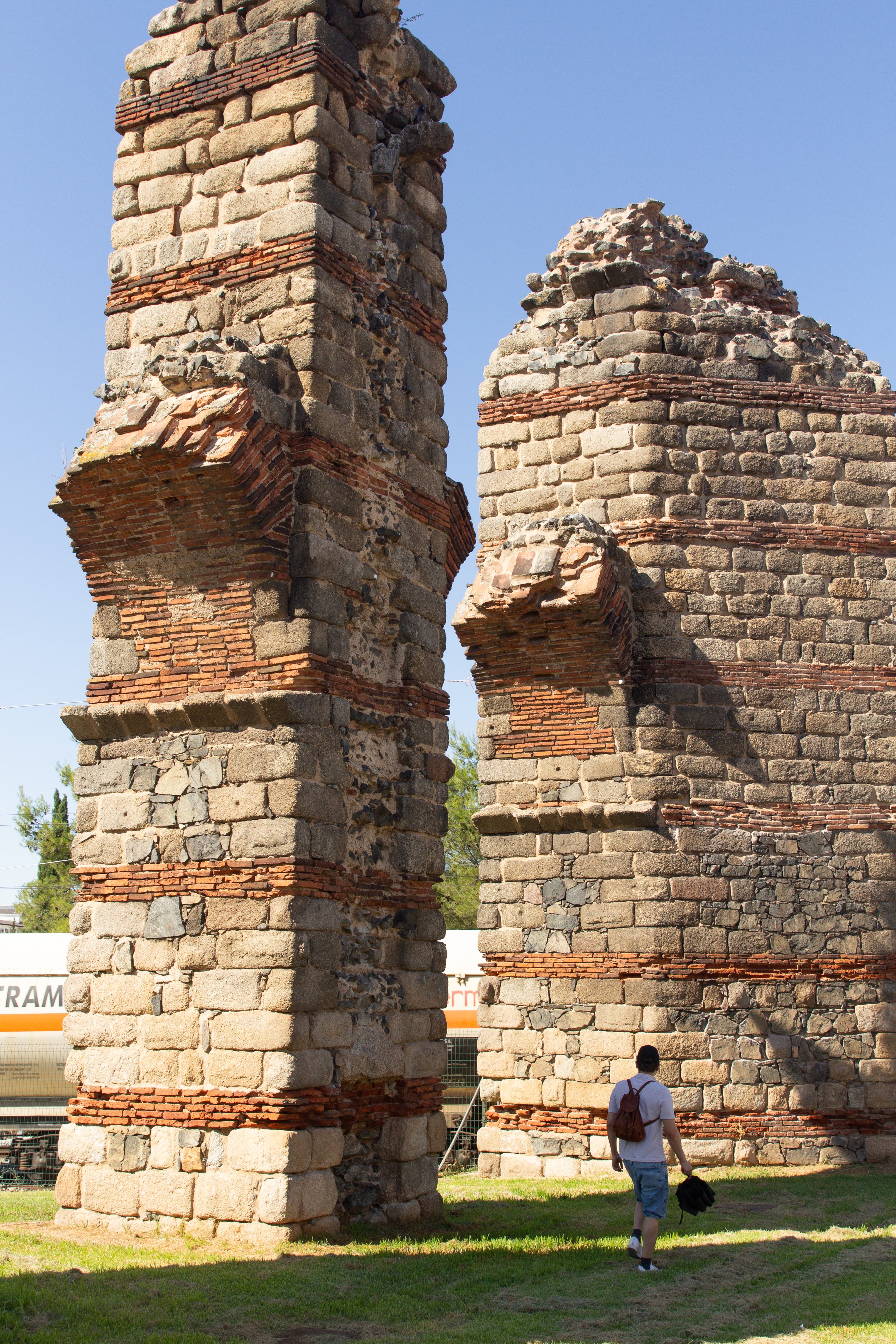 Restos del acueducto romano en Mérida