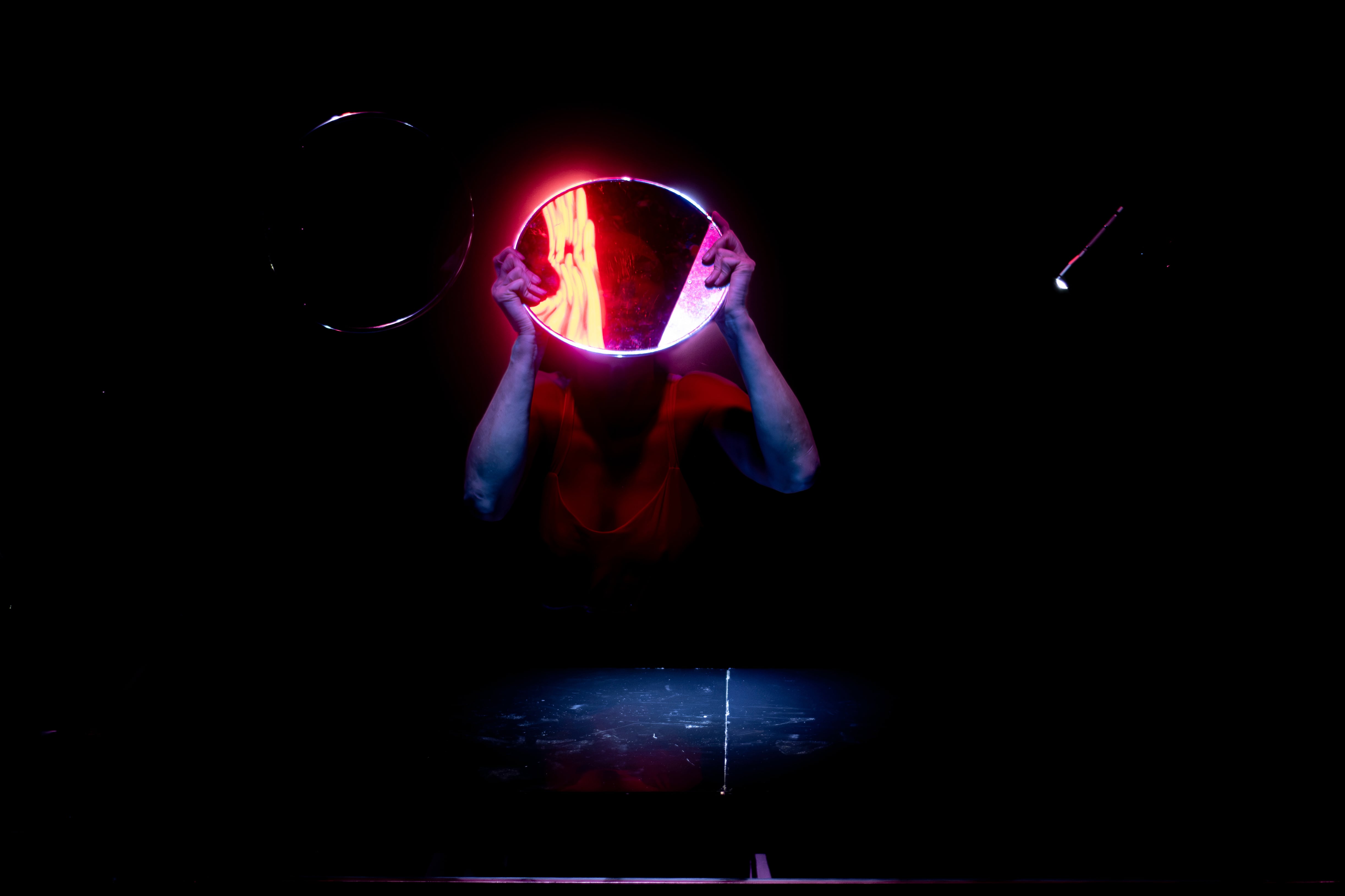 (Ser) James: un musical que se interroga por la identidad