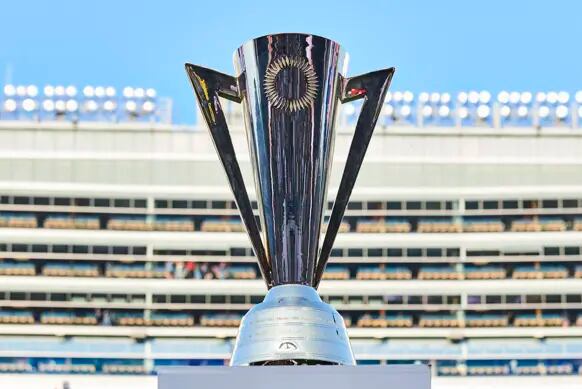 Trofeo de la Copa Oro 2025.
