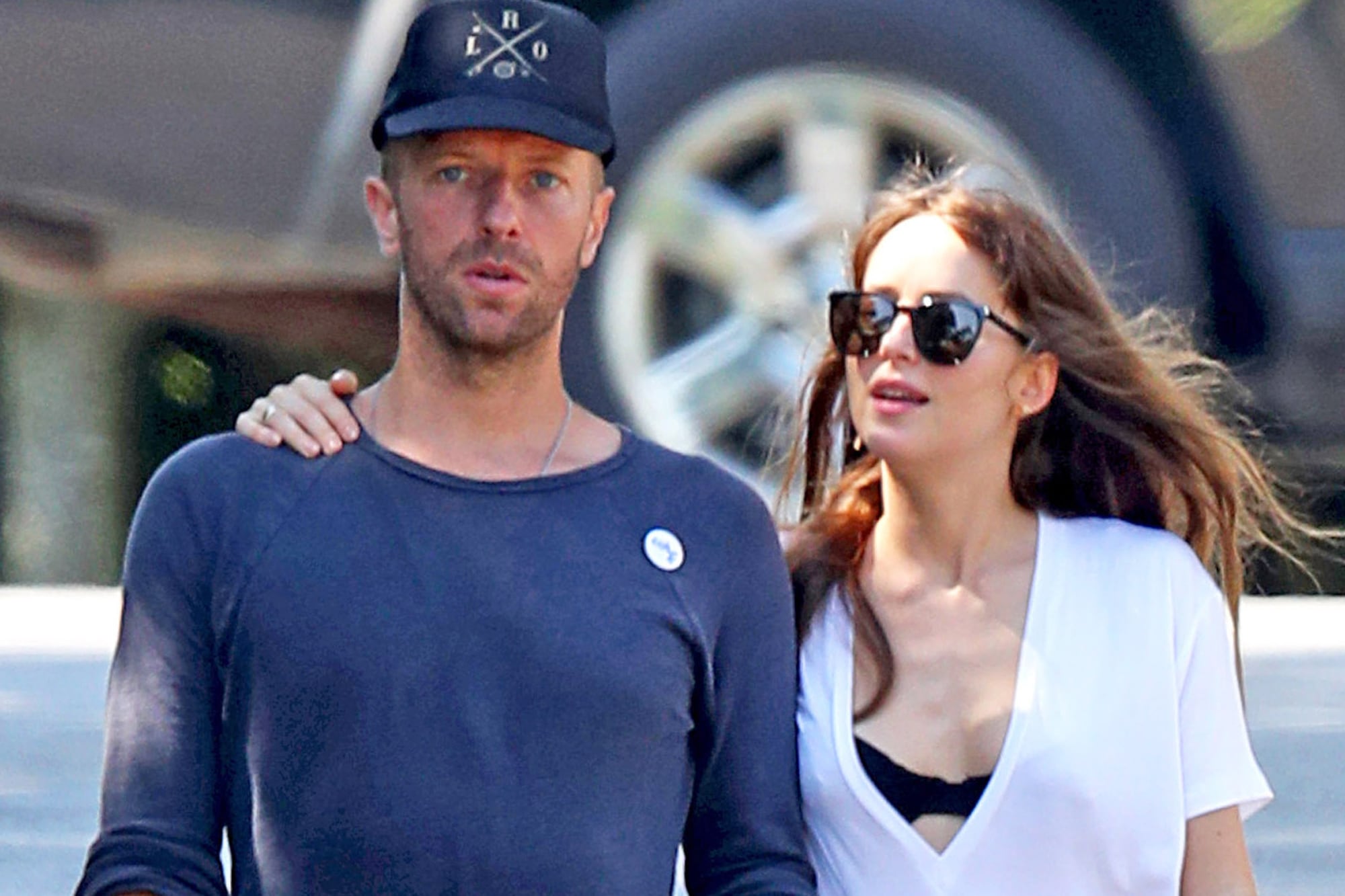 Chris Martin y Dakota Johnson