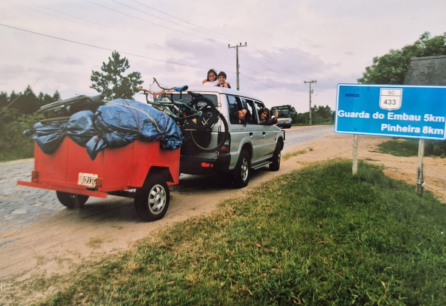 La mudanza a Pinheira, cerca de Guarda do Émbau