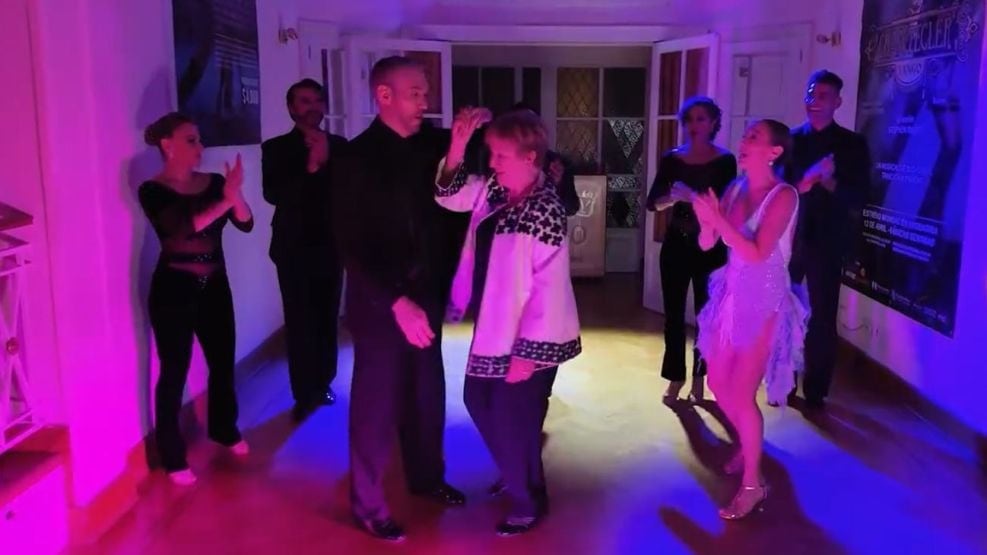 Kristalina Georgieva bailó tango con Mora Godoy antes de irse de la Argentina