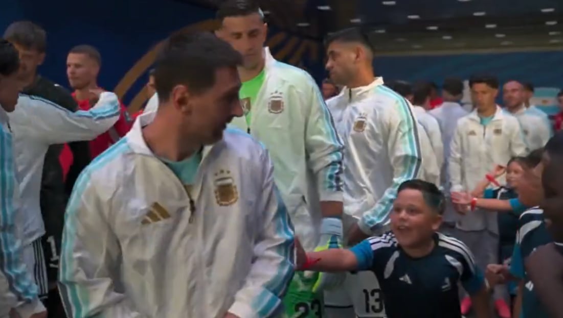 El saludo de un nene a Messi que se hizo viral: “Te amo”