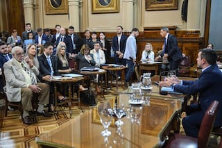 Con 16 excluidos, el Senado avanza con el polémico ascenso de diplomáticos