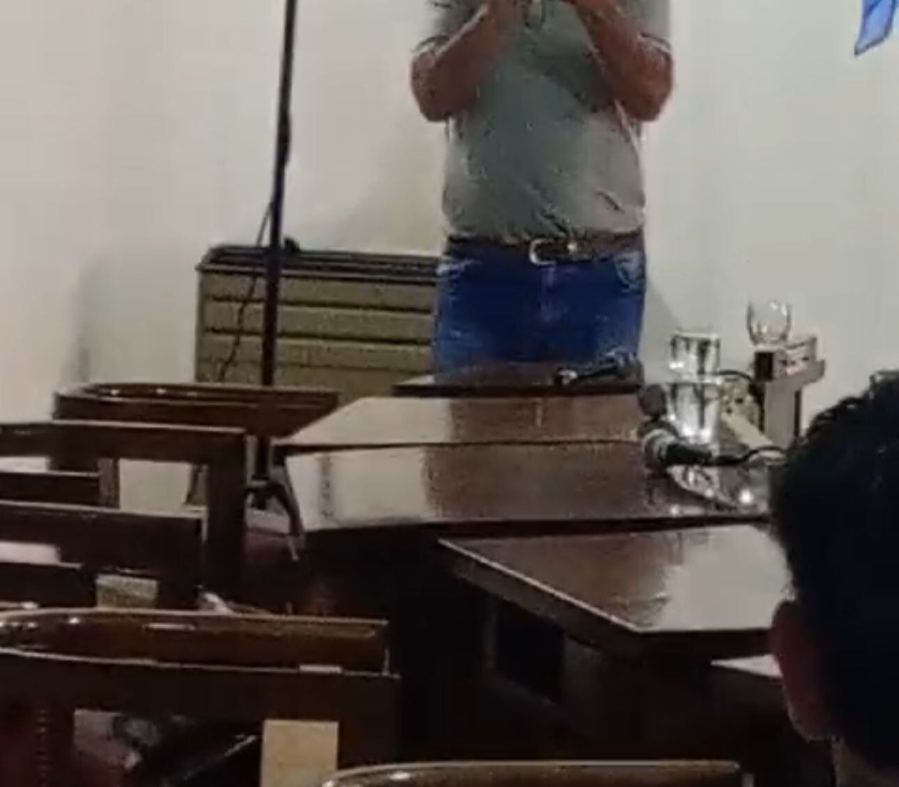 El bloque opositor se retiró de la sesión, que quedó sin quórum