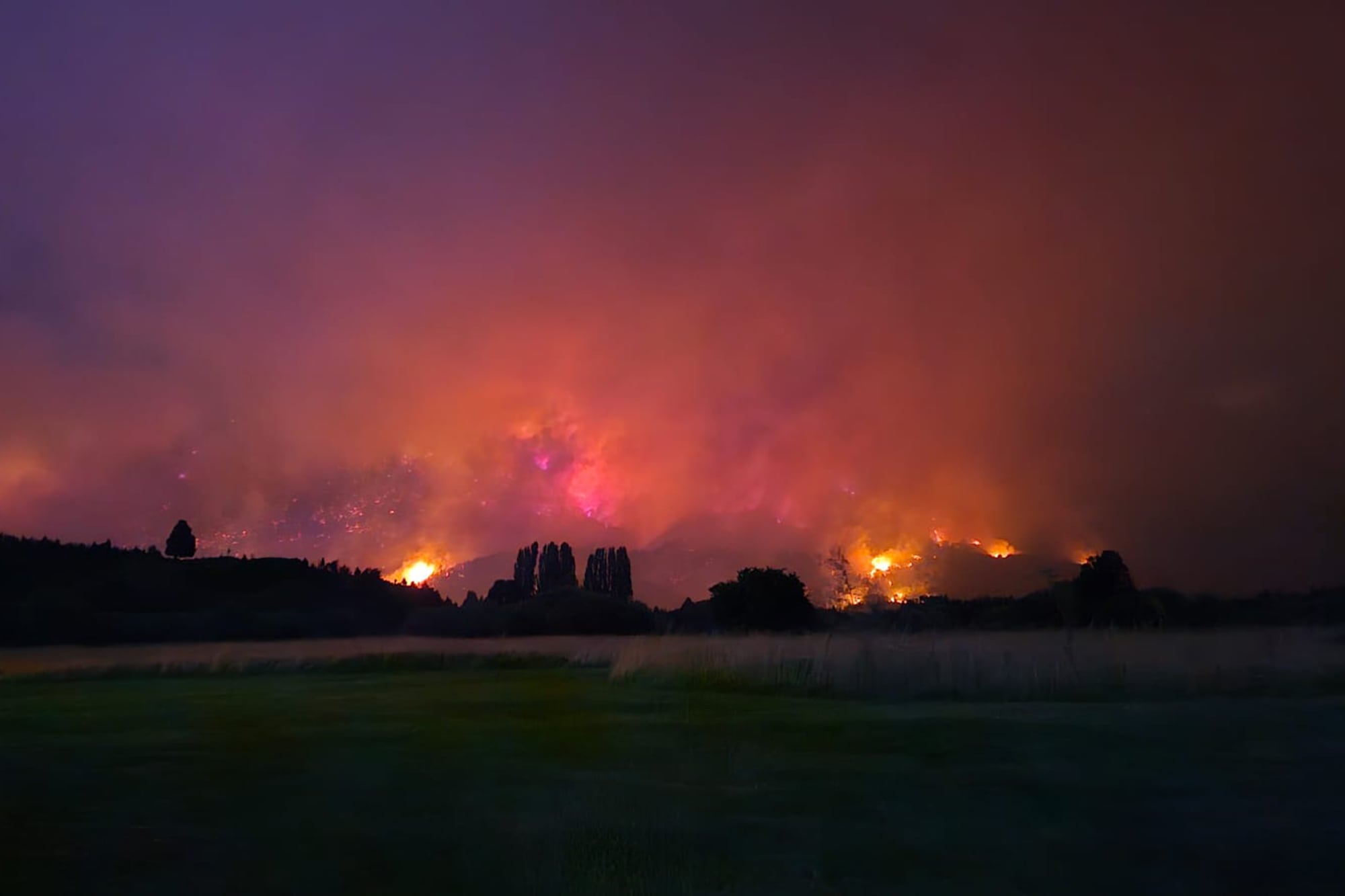 En qué provincias Milei declaró la emergencia ígnea
