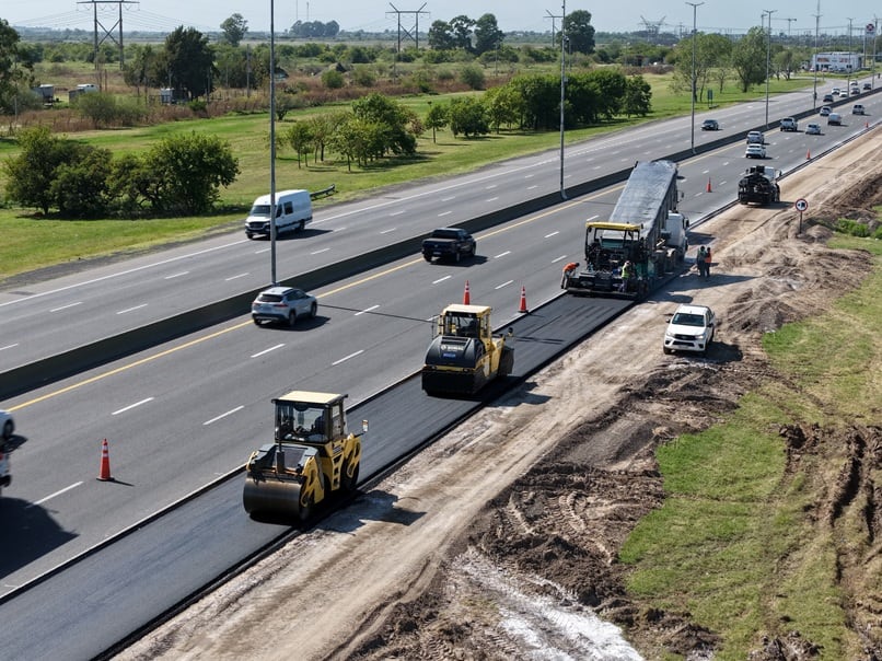 Empezaron las obras por el cuarto carril en la autopista Buenos Aires