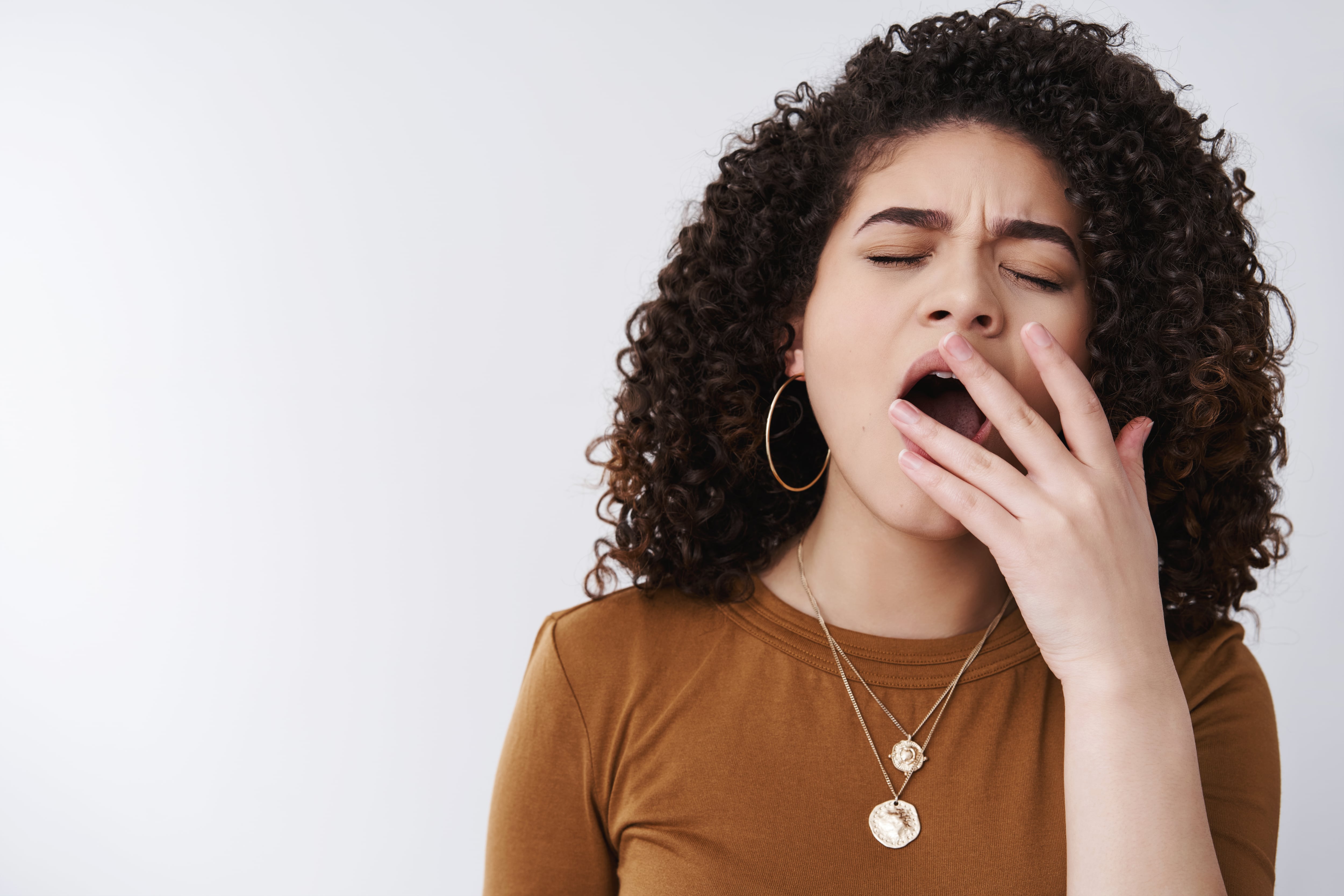 Altos niveles de azúcar pueden causar sueño tras comer (Foto de carácter ilustrativo: Freepik)