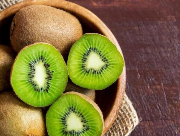 Proporciona más del 100% de la dosis diaria recomendada de vitamina C y fortalece el sistema inmune.