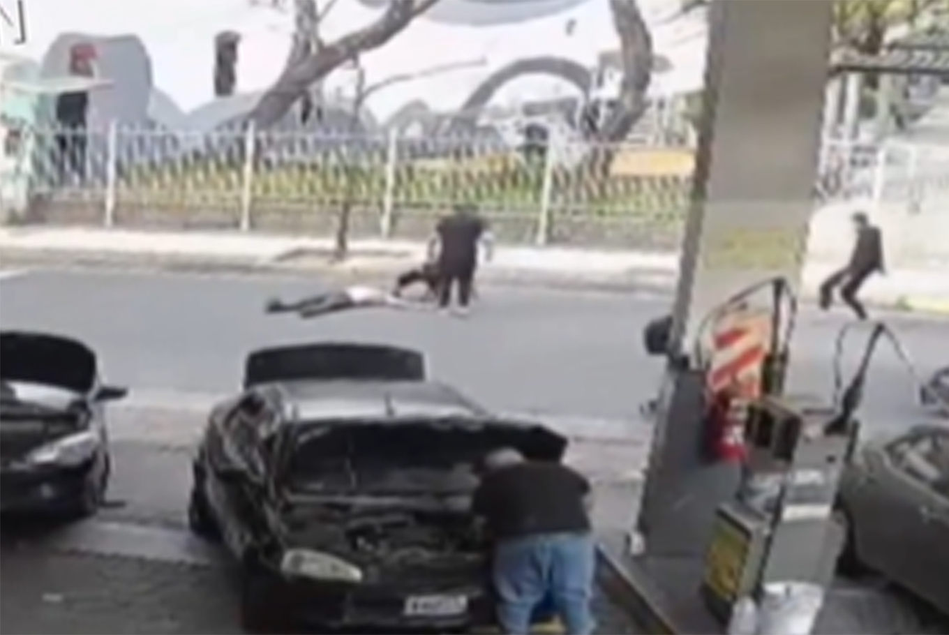 Pelea y muerte en Constitución