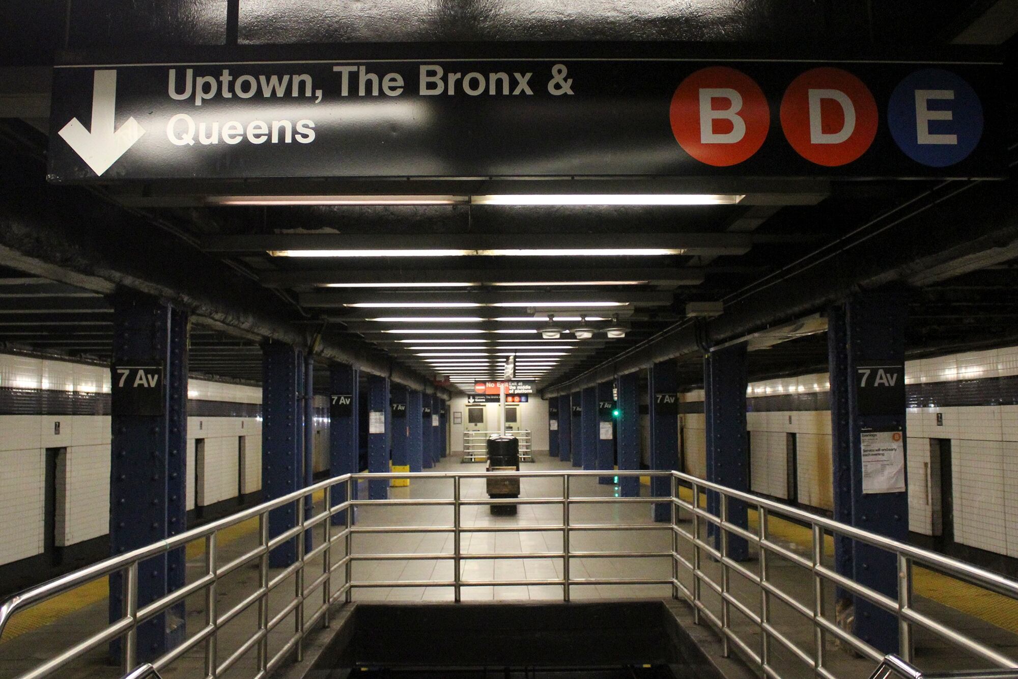Para ventilar las estaciones de subte, la MTA construyó ventiladores gigantes que ayudan a bajar las altas temperaturas bajo tierra